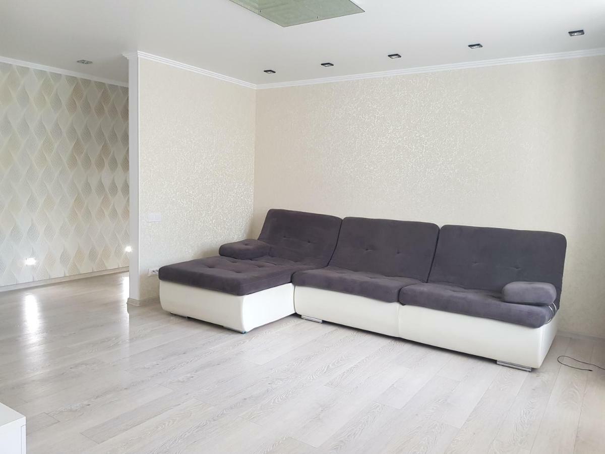 Appartment-Квартира Vinnytsia Luaran gambar
